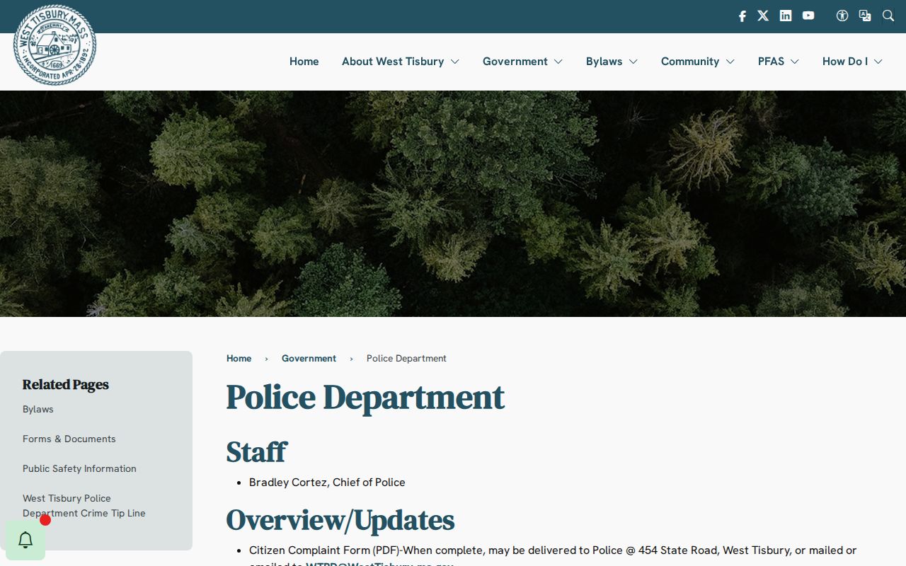 West Tisbury warrant records: town police page with public hours, chief, and station contact